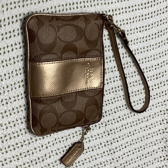 Coach Small Wristlet - Picture 2 of 4